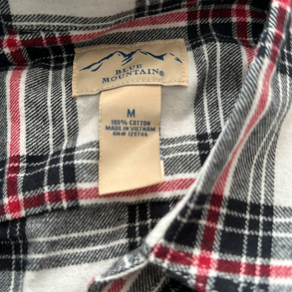 Flannel - Picture 3 of 4